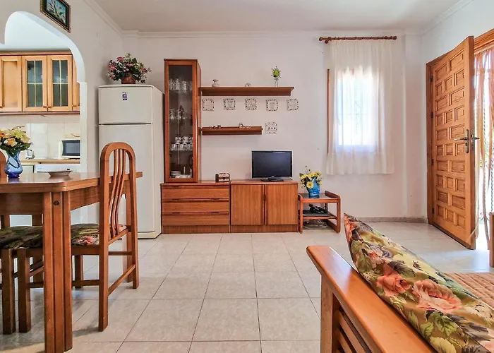 2 Bedroom Cozy In * Torrevieja