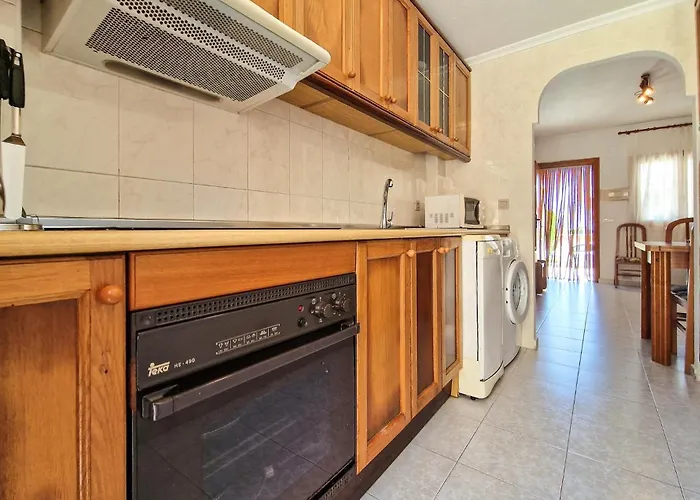 2 Bedroom Cozy In Feriehus